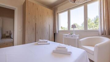 3 camere, ferro/asse da stiro, Wi-Fi