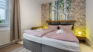 9 Schlafzimmer, Bügeleisen/Bügelbrett, kostenloses WLAN, Bettwäsche