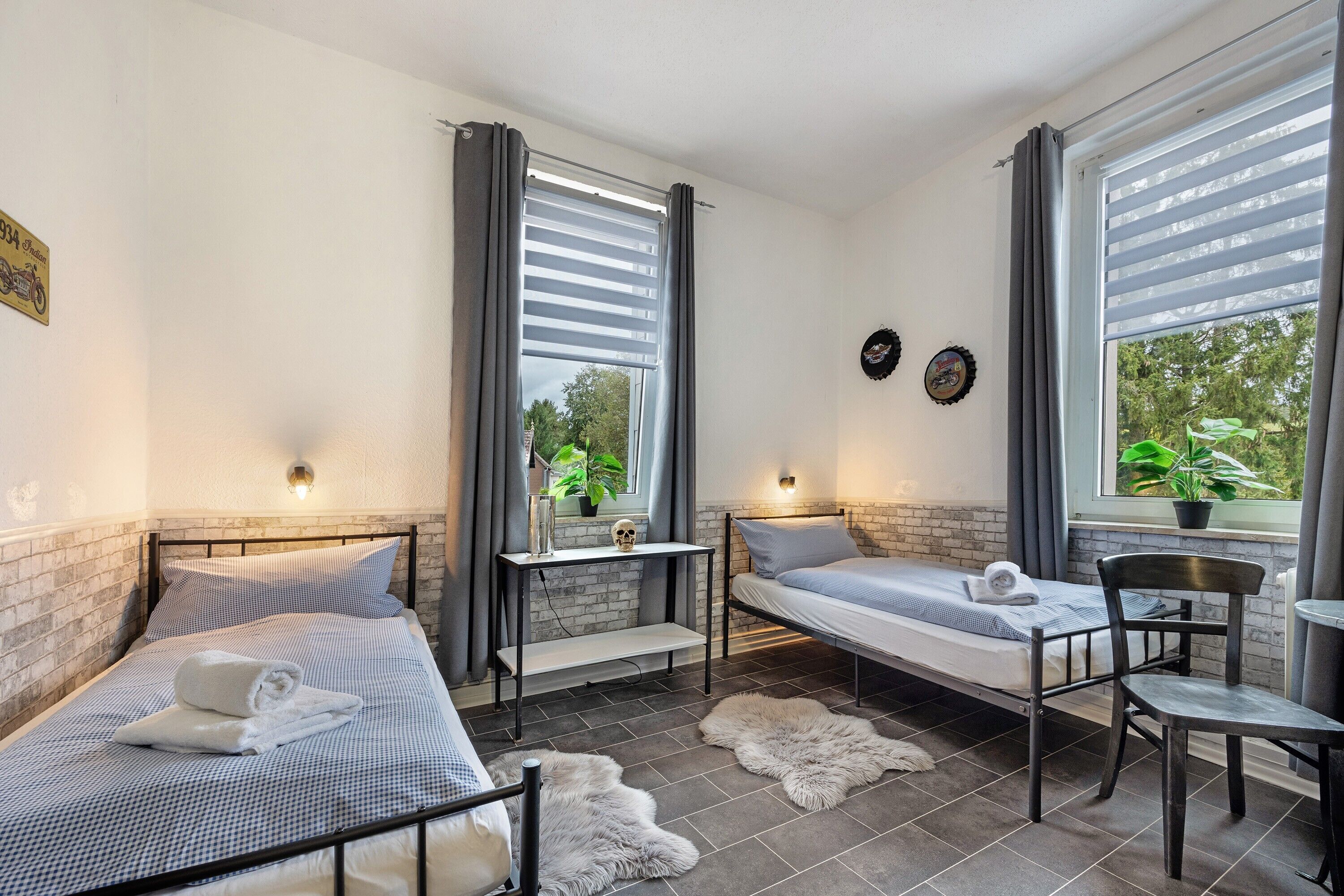 9 chambres, fer et planche à repasser, Wi-Fi gratuit, draps fournis