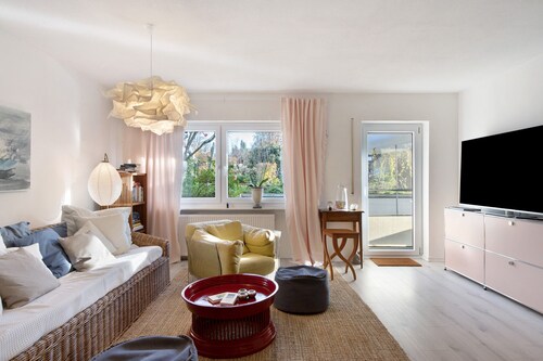 Ferienwohnung 'Dreiländer Blick' mit Privatterrasse und WLAN