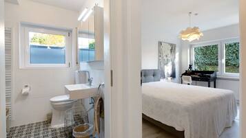 2 habitaciones, escritorio, wifi gratis y ropa de cama