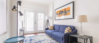 Yorkville Home - Downtown Toronto!