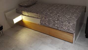 2 slaapkamers, een strijkplank/strijkijzer, wifi, beddengoed