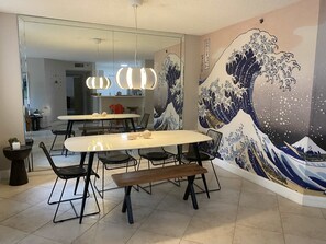 Dining - Exclusive Yacht Club Condo 10 Min to the Beach (Miami)