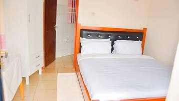 Executive Single Room | In-room safe, soundproofing, iron/ironing board, free WiFi