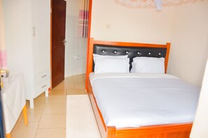 Chambre Simple Exécutive | Coffres-forts dans les chambres, chambres insonorisées