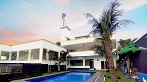 10 outdoor pools - Hotel Syariah GS Lampung Culture, Bandar Lampung (Bandar Lampung)