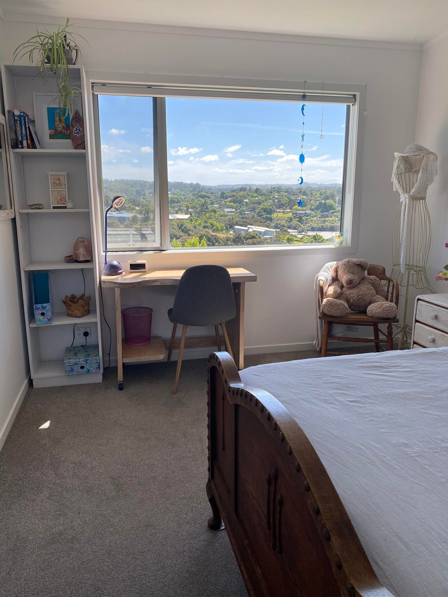 5 habitaciones, tabla de planchar con plancha y wifi gratis 