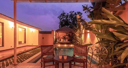 Nehamrit Farms Bali Style Balinese Villa - Pet Friendly!