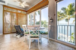 Outdoor dining - $and D0llar$: Indulge in Luxury & Spectacular Open Water Views, Private Pool, Dock & Pet-Friendly! (Sugarloaf Key)