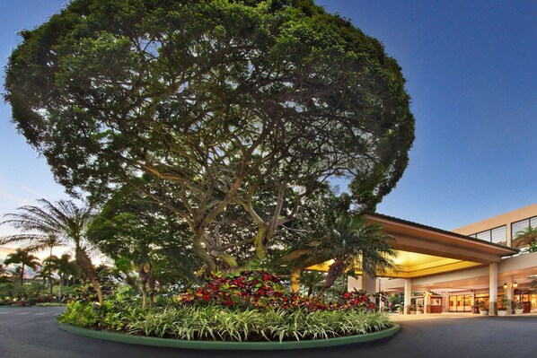 Exterior - Ocean View Marriott's Maui Ocean Club - Luxurious 1-Bedroom - Kids Pirate Pool - Family Friendly (Lahaina)