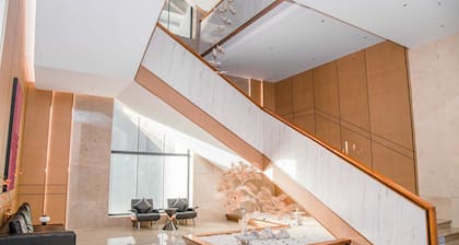 LC International Hotel