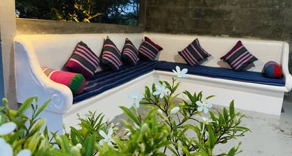 Walking distance to Beach