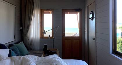 ZEKKEI SEASIDE NAHAMA