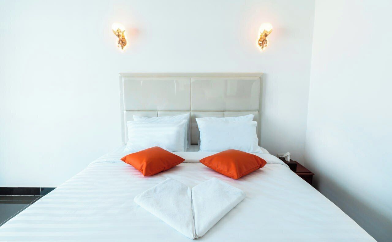 Desk, laptop workspace, free WiFi, bed sheets