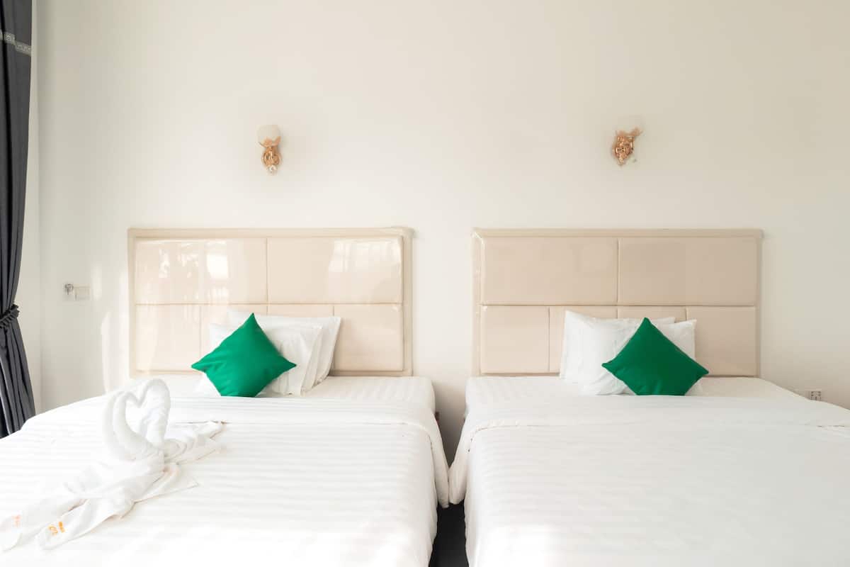 Desk, laptop workspace, free WiFi, bed sheets