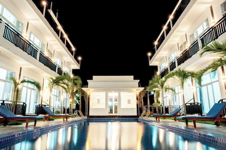 Exterior. Koh Dach View Boutique