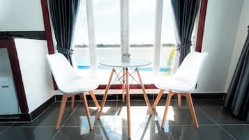 Desk, laptop workspace, free WiFi, bed sheets