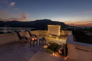 Rooftop terrace - CosmicStays Afita Mohari-Solar Powered Lakehouse (Paud)