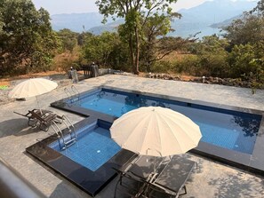 Outdoor pool - CosmicStays Afita Mohari-Solar Powered Lakehouse (Paud)