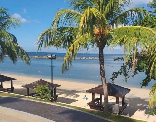 Beachfront Reunions @ Canyon Cove