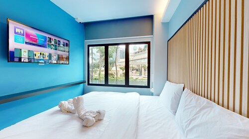 Blue Lagoon Hotel @ Bandar Sunway