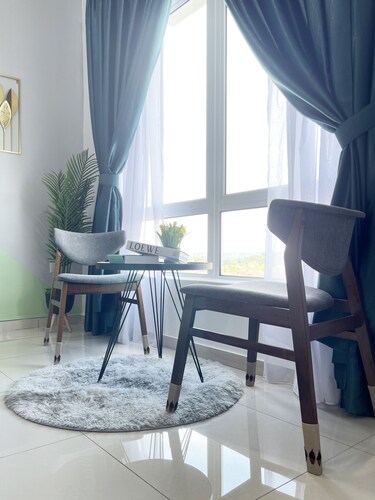 Mahkota Valley Studio Indera Mahkota Kuantan #Netflix