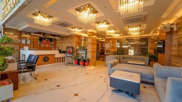 Khu sảnh