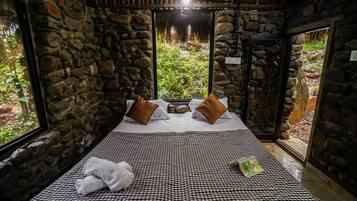 Economy Villa, 1 Bedroom, Balcony, Garden View | 1 bedroom, iron/ironing board, free WiFi, bed sheets