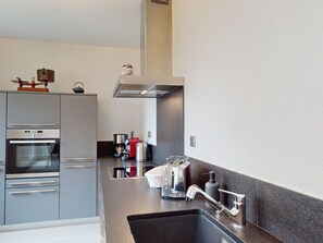 Fridge, microwave, oven, dishwasher - Modern Apartment with Balcony in Colmar Center near Museum, Parking Included (Colmar)