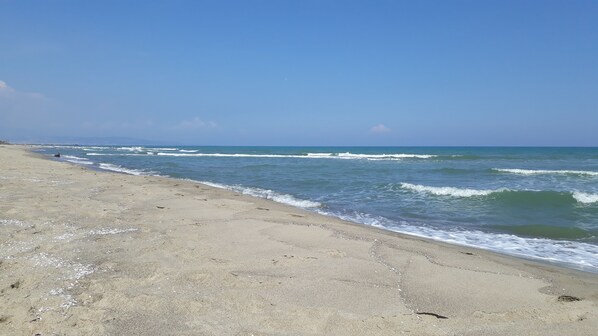 Liegestühle, Strandtücher