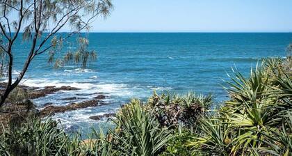 Sunny Seaside Retreat in Coolum Beach