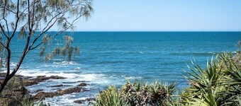 Sunny Seaside Retreat in Coolum Beach