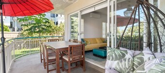 Sunny Seaside Retreat in Coolum Beach