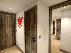 Interior - Renovated 4-room apartment, WiFi and garage in Val-d'Isère (Val-d'Isère)