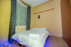 Apartment | 2 bedrooms, in-room safe, free WiFi, bed sheets - Repose Stay - 2br, Wifi, Cctv, Parking in Karen (Nairobi)
