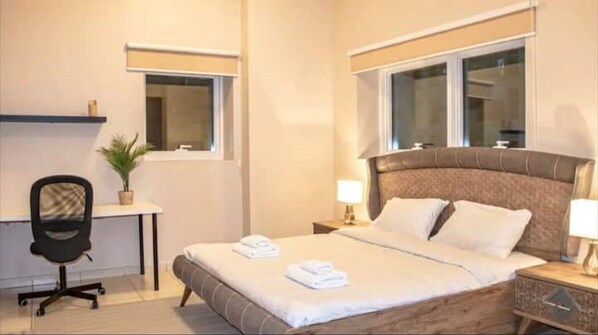 2 bedrooms, iron/ironing board, WiFi, bed sheets - Unique 2 Bedroom Apartment in Center of Ajman (Ajman)