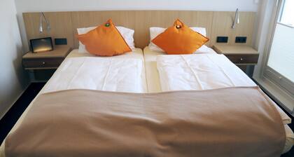 Moderne, großzügige Ferienwohnung, beste Lage!