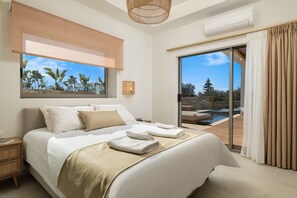 7 habitaciones, tabla de planchar con plancha y cuna de viaje 