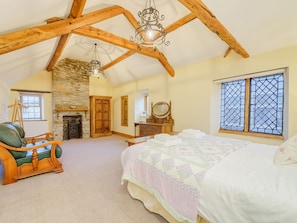 11 bedrooms, individually decorated, individually furnished, free WiFi - The Druids (Corwen)