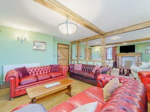 Living area - The Druids (Corwen)