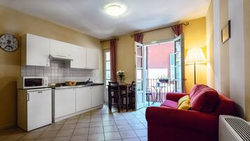 Standard Apartment | Living area