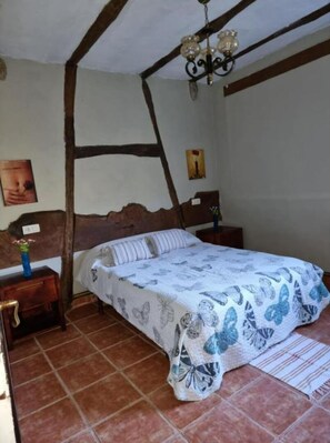 3 Schlafzimmer, kostenloses WLAN, Bettwäsche