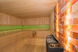 1 Behandlungsraum, Massageanwendungen