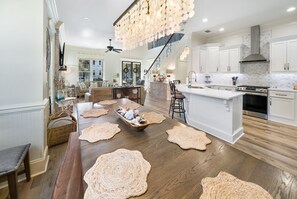 Interior - Jules in the Sand • Carillon Beach’s Coastal Treasure • 6 BR/4.5 BA • Sleeps 16 (Panama City Beach)