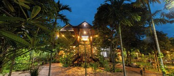 Atoh's Maison