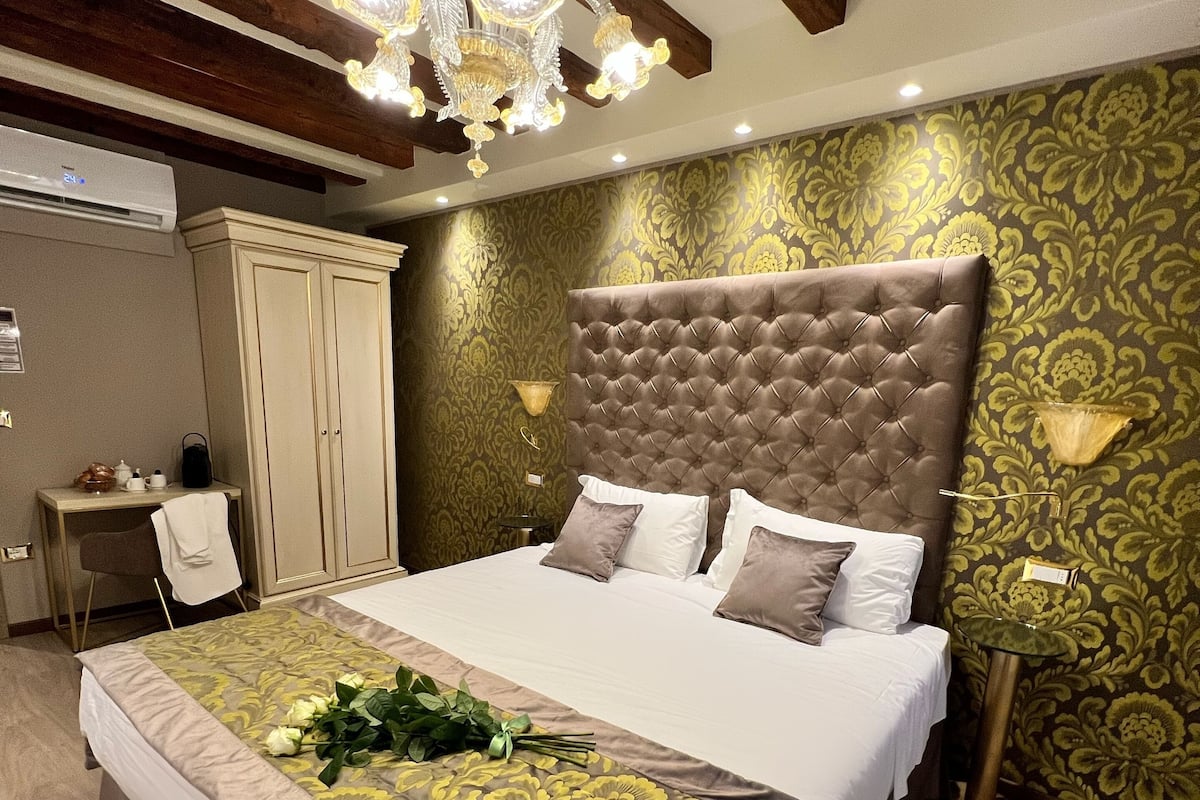 1 slaapkamer, luxe beddengoed, donzen dekbedden