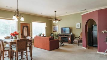 TV, fireplace, offices