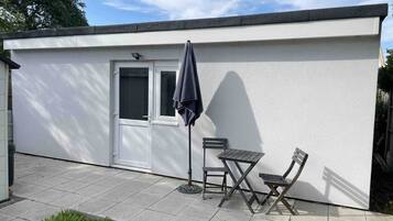 Studio | Terrace/patio