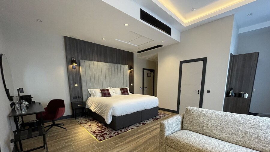 Tynecastle Park Hotel